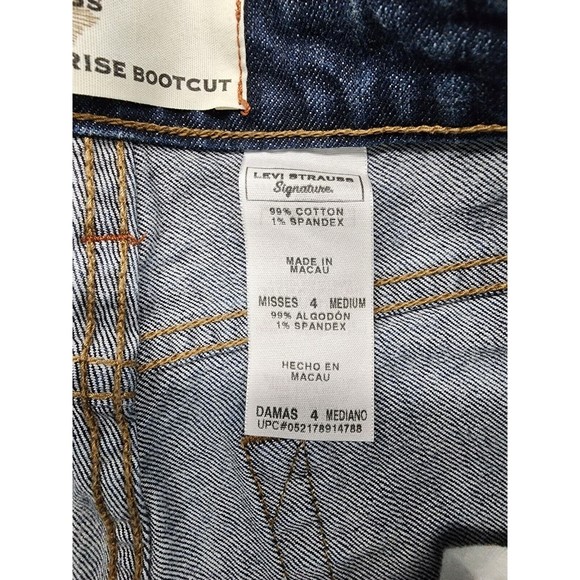 Levi Strauss Signature Women's Stretch Low Rise Bootcut Denim Jeans Size 4 - Picture 4 of 10